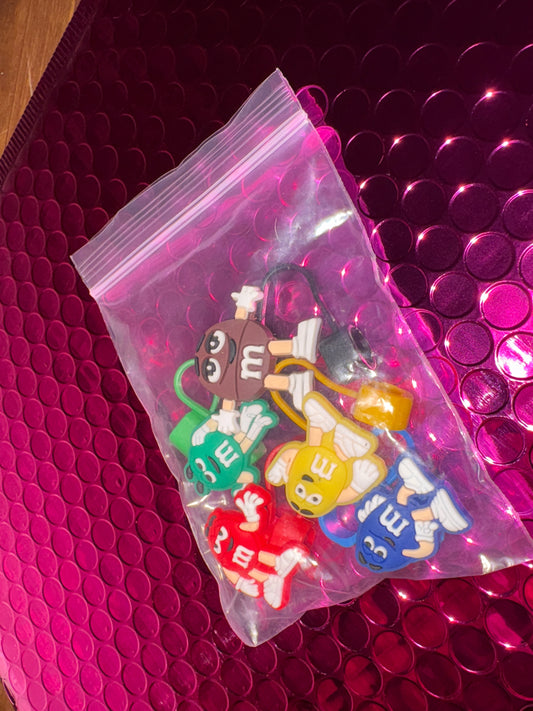 M&M straw topper