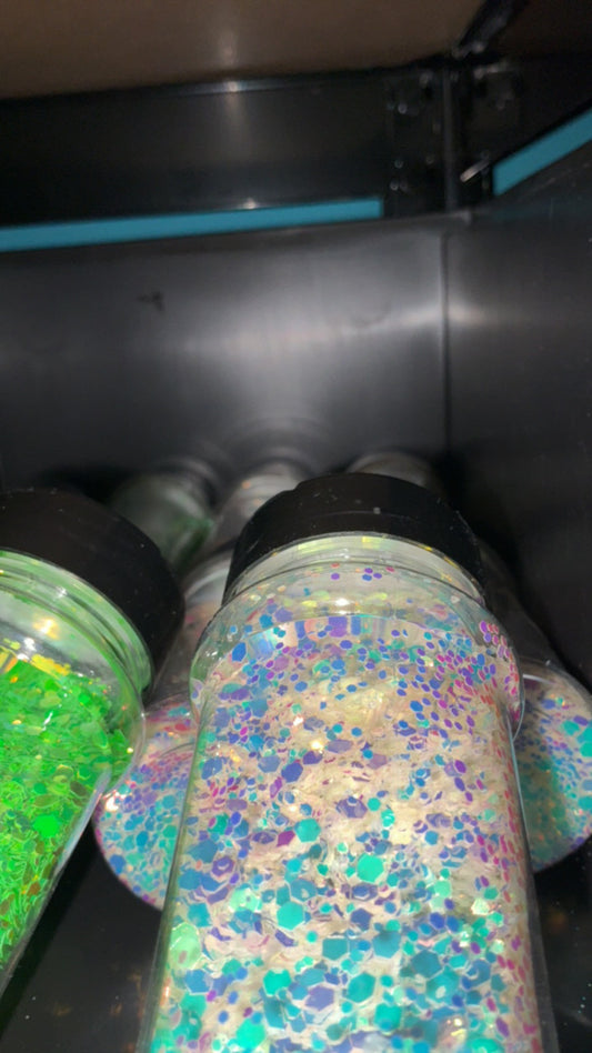 Glow glitter